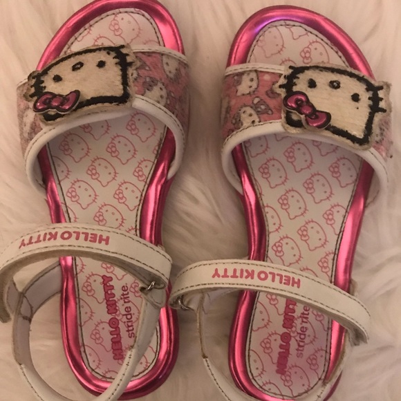 ✨Stride Rite Hello Kitty Sandal (toddler) Sz 11 - Picture 3 of 4